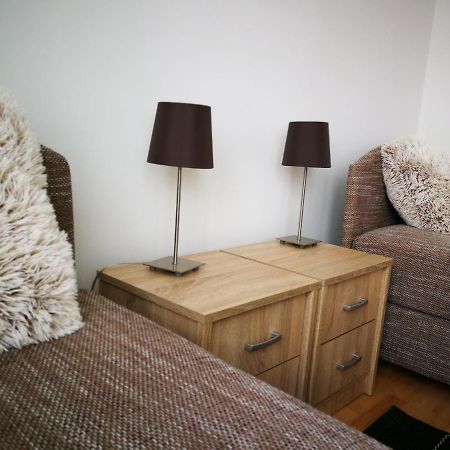 Voeroesmarty Apartman Miskolc - Belvaros - Downtown Bagian luar foto