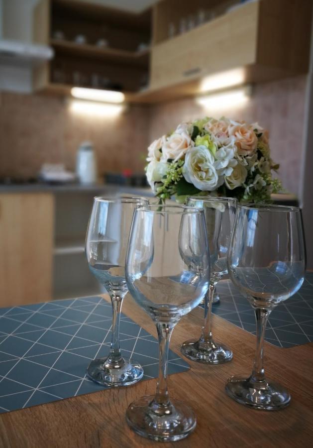 Voeroesmarty Apartman Miskolc - Belvaros - Downtown Bagian luar foto